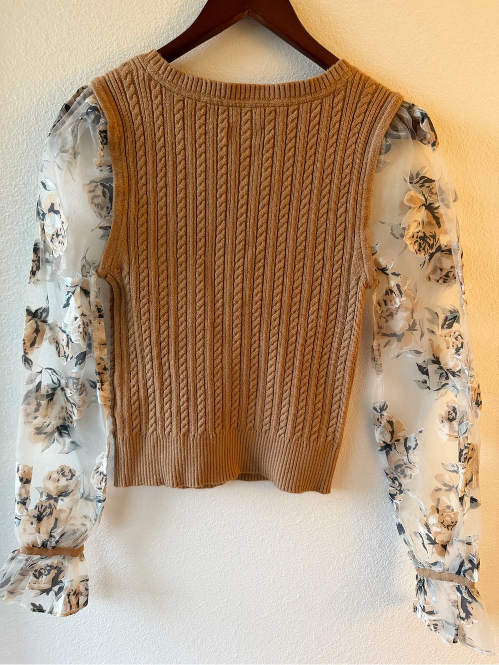 Anthropologie Maeve Sheer Contrast Floral Sleeve Cable Knit Sweater Medium - Picture 5 of 6